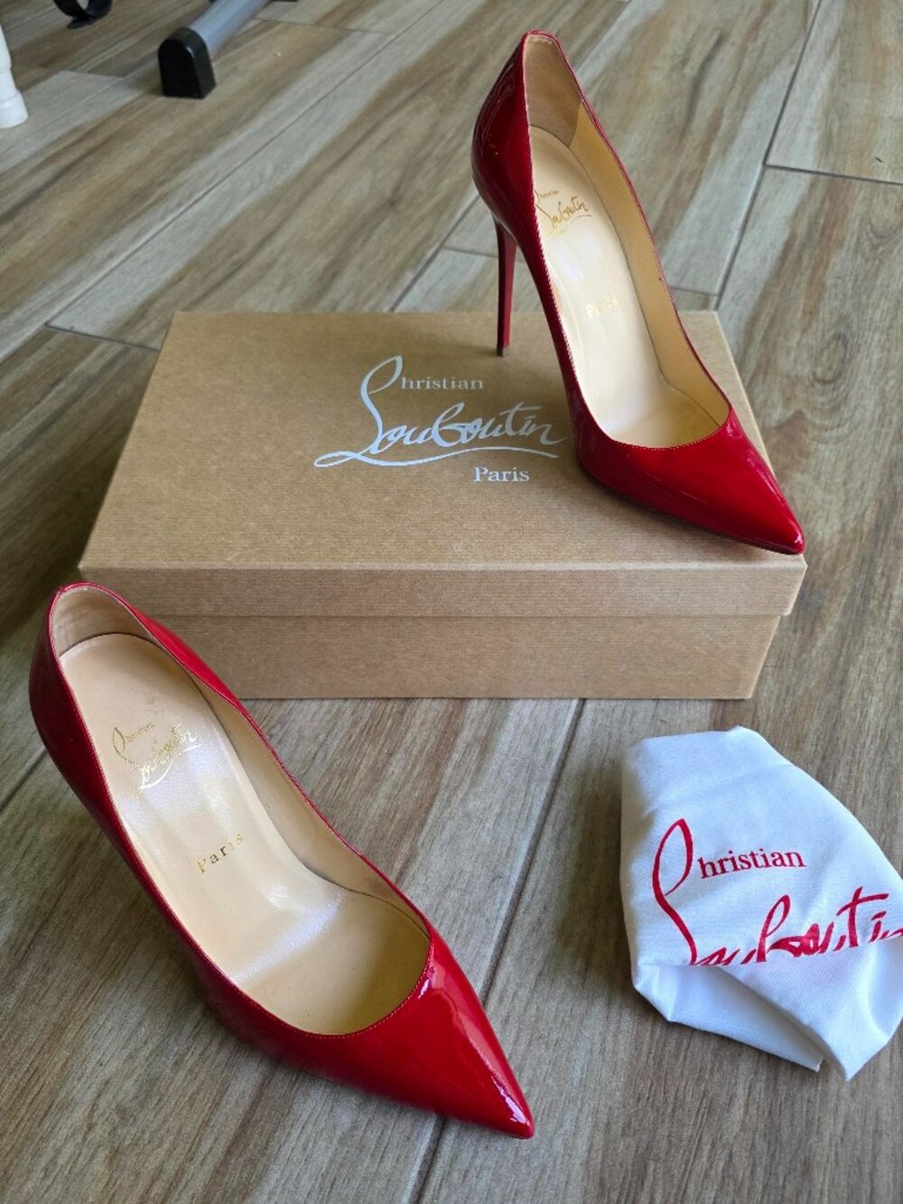Christian Louboutin So-Kate 100 Red Patent Leather Pumps Eur. 37.5